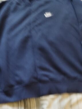 Nike Men’s Dark Blue Sweatshirt with White Logo